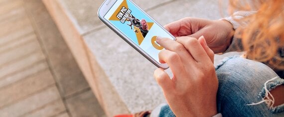 Android App for Meme Generation and Social Sharing