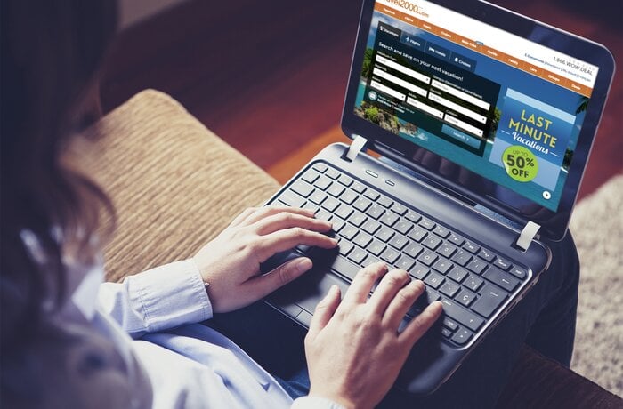 Migration to JavaScript and SOA for a Web Portal with 400M Subscriptions