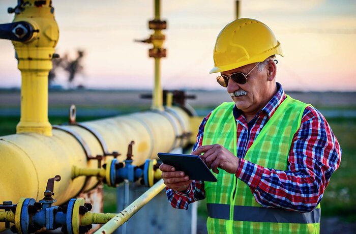 Convenient Web Application for 24/7 Oil Well Monitoring