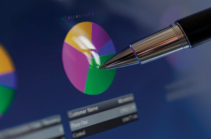 Data Analytics Solution For E-Collaborative Product Life Cycle Management 
