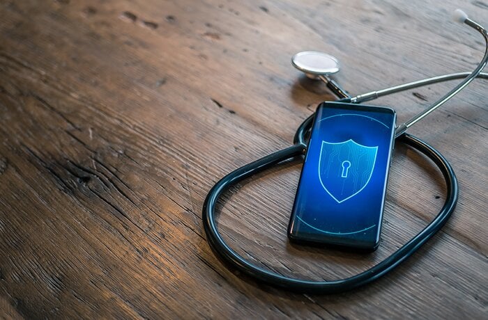 Mobile Device Pentesting for a Healthcare IT and Research Company with 80K Employees