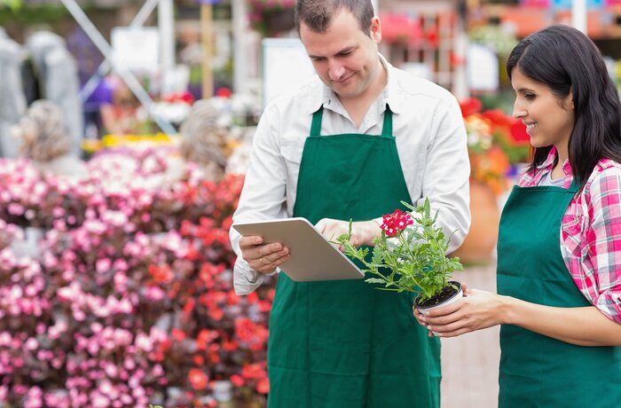 تطوير حل سهل الاستخدام للتجارة الإلكترونية عبر الجوال لشركة متعددة العلامات التجارية