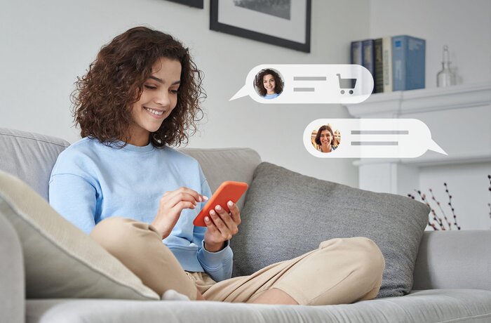 تصميم متجر ويب افتراضي بخاصية الدردشة المباشرة ووظيفة إتمام الشراء