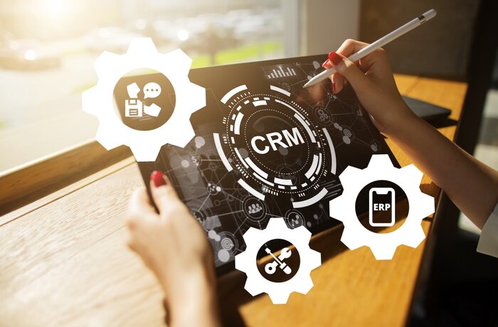 تخصيص ودعم نظام Microsoft Dynamics CRM لشركة أوروبية متعددة القطاعات