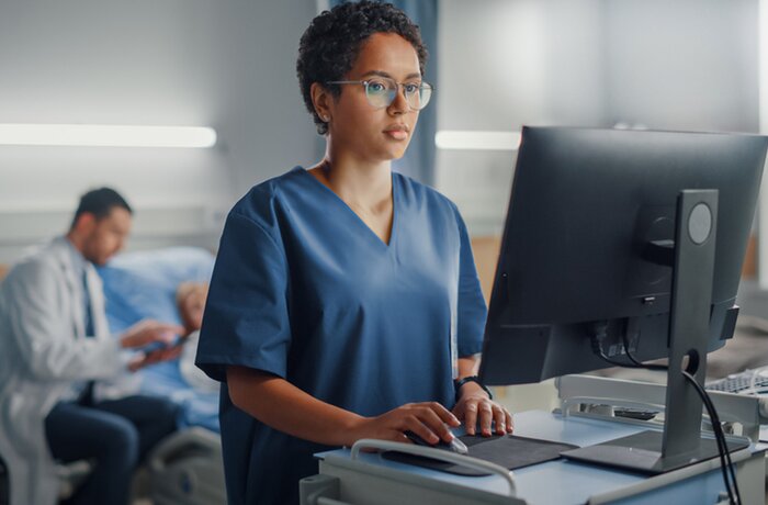 تقديم خدمات الدعم من المستوى 1 لشركة ScribeAmerica