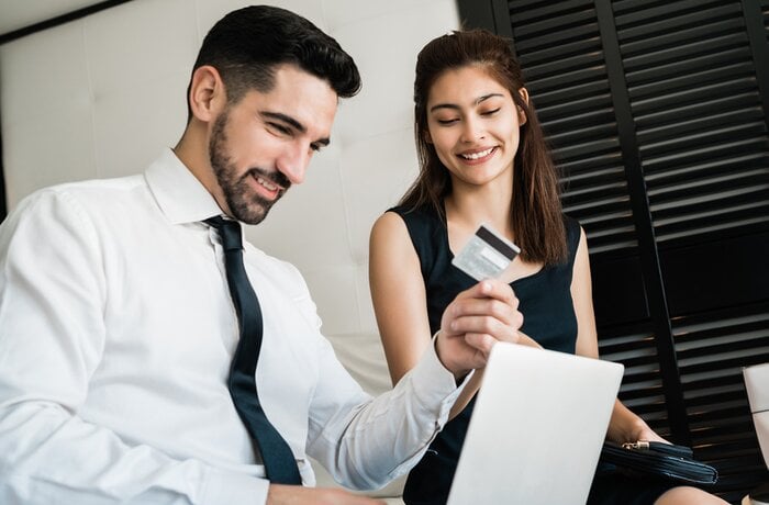 تطوير خاصية الدفع الآمن لبوابة عملاء حكومية عبر الانترنت