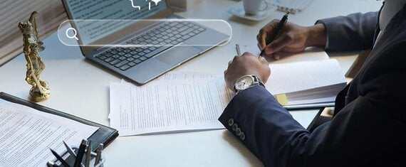 تطوير مساعد ذكاء اصطناعي للبحث في الأرشيف القانوني لصالح شركة محاماة أميركية تعمل عالميًا
