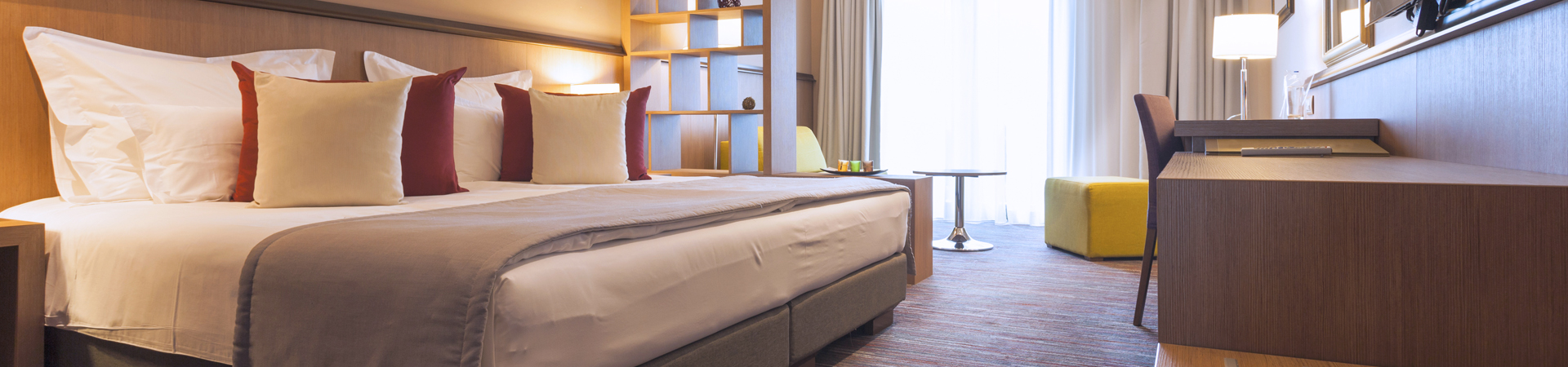 Evolved Hotel Booking App to Enable Personalized Back Office User Experience